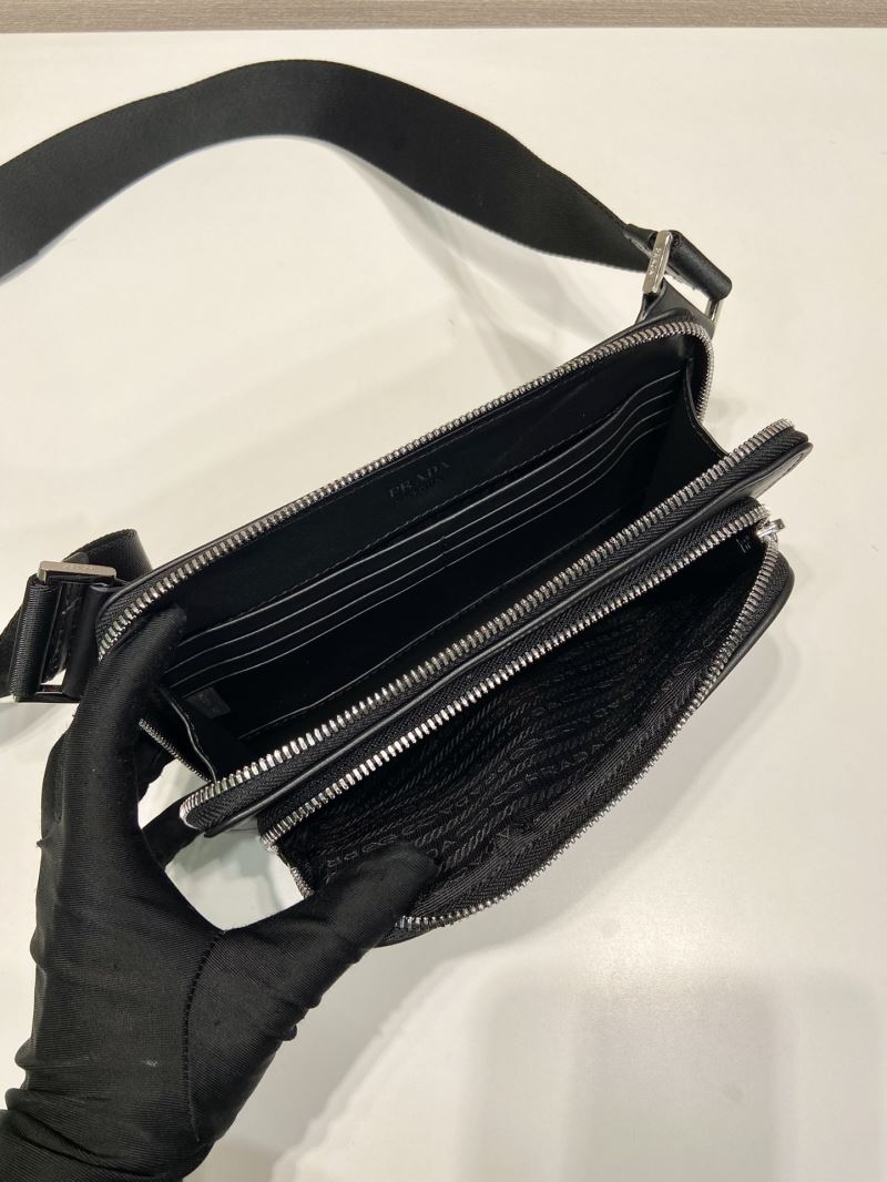 Pra*a waist chest packs